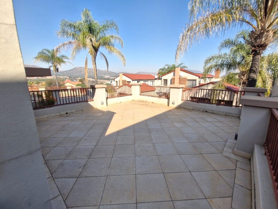 2 Bedroom Property for Sale in Xanadu Eco Park North West